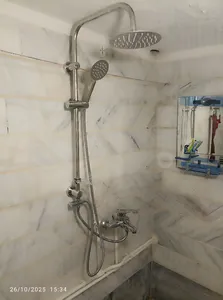 تجریه خرید علم دوش حمام پاپیروس مدل یونیورست New-Classic