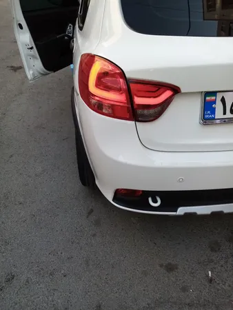 چراغ خطر عقب نورگستر مدل پلاس مناسب برای کوئیک بسته 2 عددی