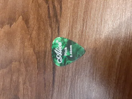 پیک گیتار آلیس مدل 046m