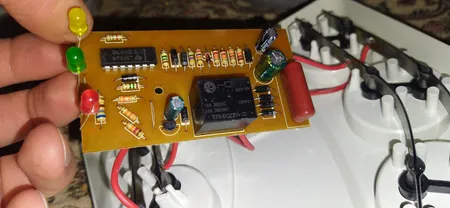 محافظ ولتاژ برق تک نور مدل TN-5P-3M