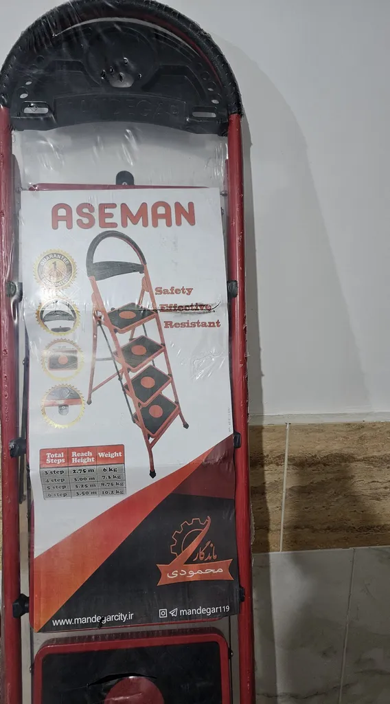 نردبان 6 پله ماندگار مدل آسمان