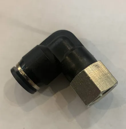 رابط اتصال پنوماتیک مدل زانویی کد PL1/4-8