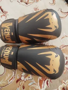 تجریه خرید دستکش بوکس ونوم مدل ven2m