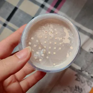 تجریه خرید پودر تثبیت کننده آرایش هانتین مدل Fixator Powder