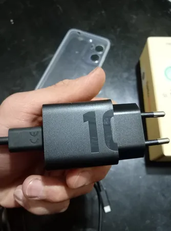 گوشی موبایل موتورولا مدل Moto E15 دو سیم کارت ظرفیت 64 گیگابایت و رم 2 گیگابایت