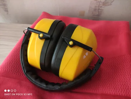 محافظ گوش اخوان مدل ونوس کد 740