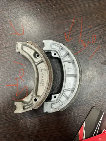 لنت ترمز موتور سیکلت لیزر مدل Gd