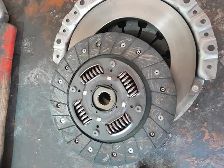 دیسک و صفحه کلاچ آیسین مدل DPG-801LU مناسب برای پژو 405