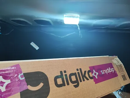 چراغ صندوق خودرو تک لایت مدل AM 5964 S مناسب برای ساینا