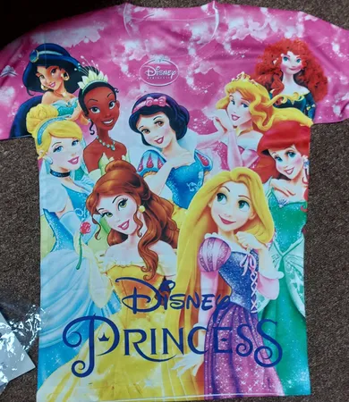 تی شرت دخترانه طرح پرنسس کد A70