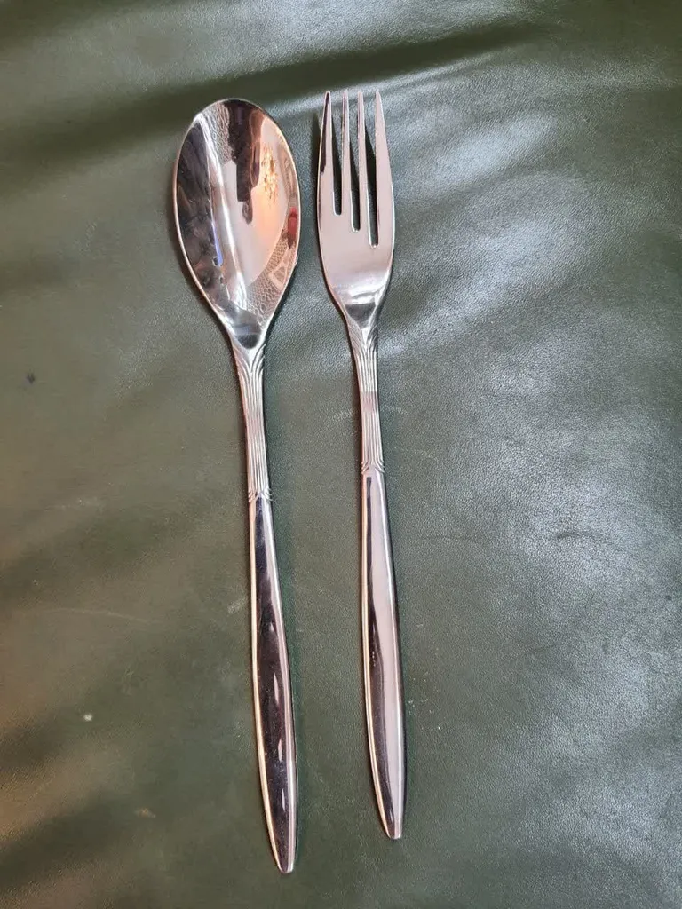 سرویس قاشق و چنگال 15 پارچه جی فی نی مدل 02