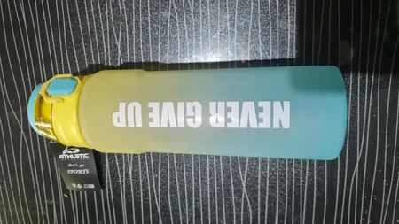 قمقمه ورزشی ایون مدل NEVER GIVE UP گنجایش 1 لیتر