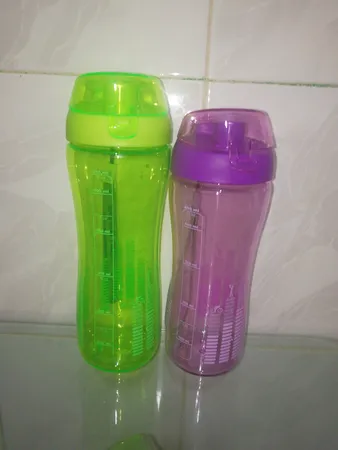 قمقمه دوچرخه کملا مدل new safe کد 807 گنجایش 0.550 لیتر