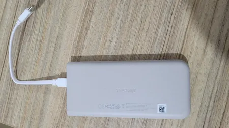پاوربانک 25 وات سامسونگ مدل EB-P3400 ظرفیت 10000 میلی آمپر ساعت