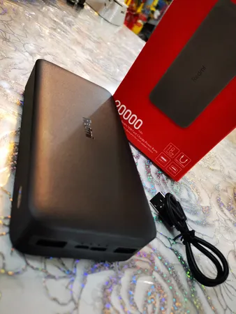 پاوربانک مدل Redmi ظرفیت 20000 میلی آمپرساعت