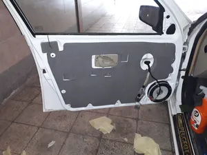 تجریه خرید عایق درب خودرو مدل cs_16  مناسب برای پژو پارس