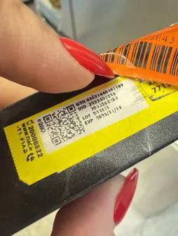 ریمل حجم دهنده رویال اترنتی مدل بلک پرل