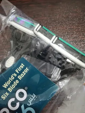 خود تراش دورکو مدل 6Blade تحت لیسانس بسته 3 عددی