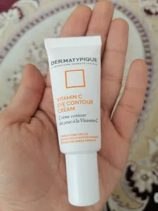 تجریه خرید کرم دور چشم درماتیپیک مدل ویتامین C حجم 20 میلی لیتر