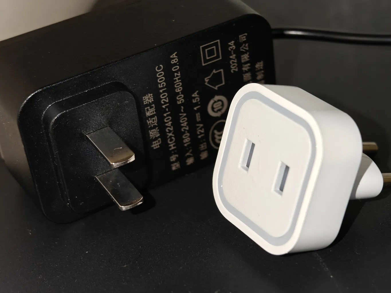 مبدل برق هادرون مدل A08-1