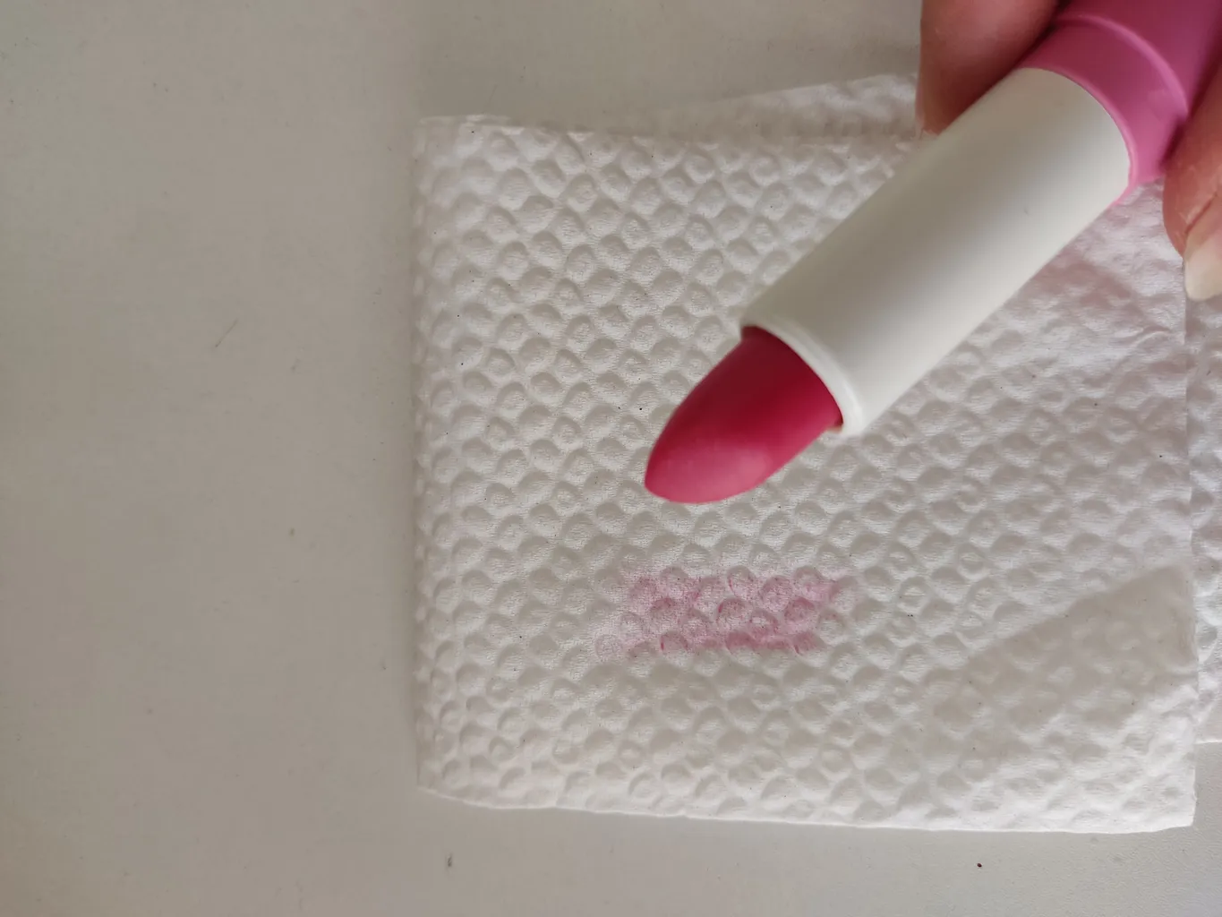 بالم لب پالتا مدل Cherry