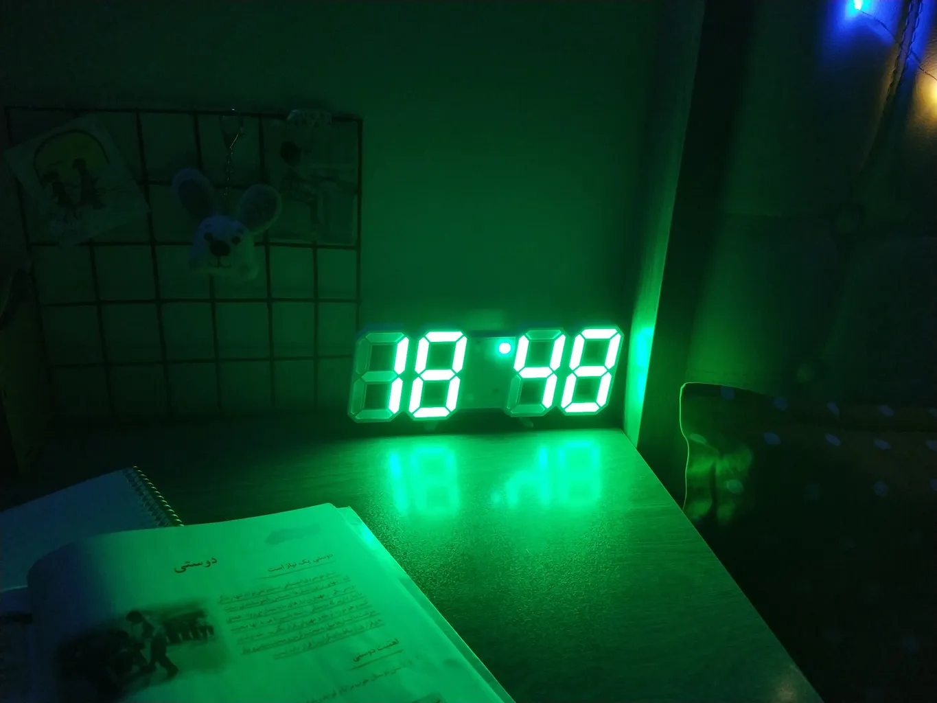 ساعت رومیزی دیجیتال مدل هوشمند عددی