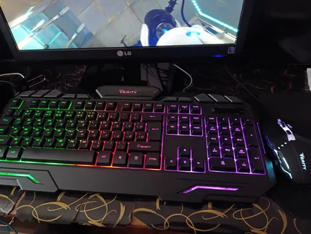 کیبورد و ماوس گیمینگ وریتی مدل V-KB6126GCW، سوییچ ممبران، Full-Size، نورپردازی LED RGB