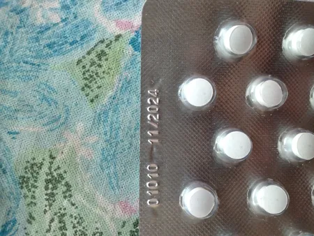 قرص ویتامین B12 یوروویتال بسته 60 عددی