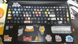 تجریه خرید استیکر لپ تاپ توییجین و موییجین طرح حیوانات کد 24 مناسب برای لپ تاپ 15.6 اینچ به همراه برچسب حروف فارسی کیبورد