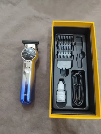 ماشین اصلاح موی صورت کیمی مدل KM-1852