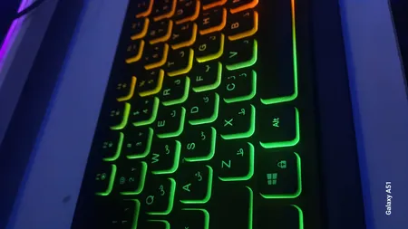 کیبورد گیمینگ تسکو مدل TK 8031، سوییچ ممبران، Full-Size، نورپردازی RGB