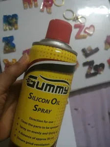 تجریه خرید اسپری سیلیکون قالب گامی مدل SILICON OIL حجم 450 میلی لیتر