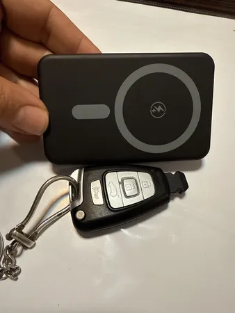 پاوربانک بی‌سیم 15 وات ایکس انرژی مدل X-814M 22.5W ظرفیت 10000 میلی آمپر ساعت