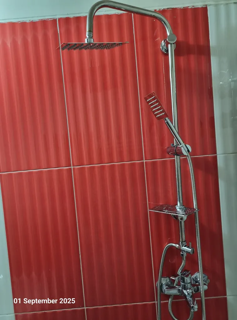 علم دوش حمام شیرآلات بهداشتی پارس شید فاتح مدل یونیورست استیل304