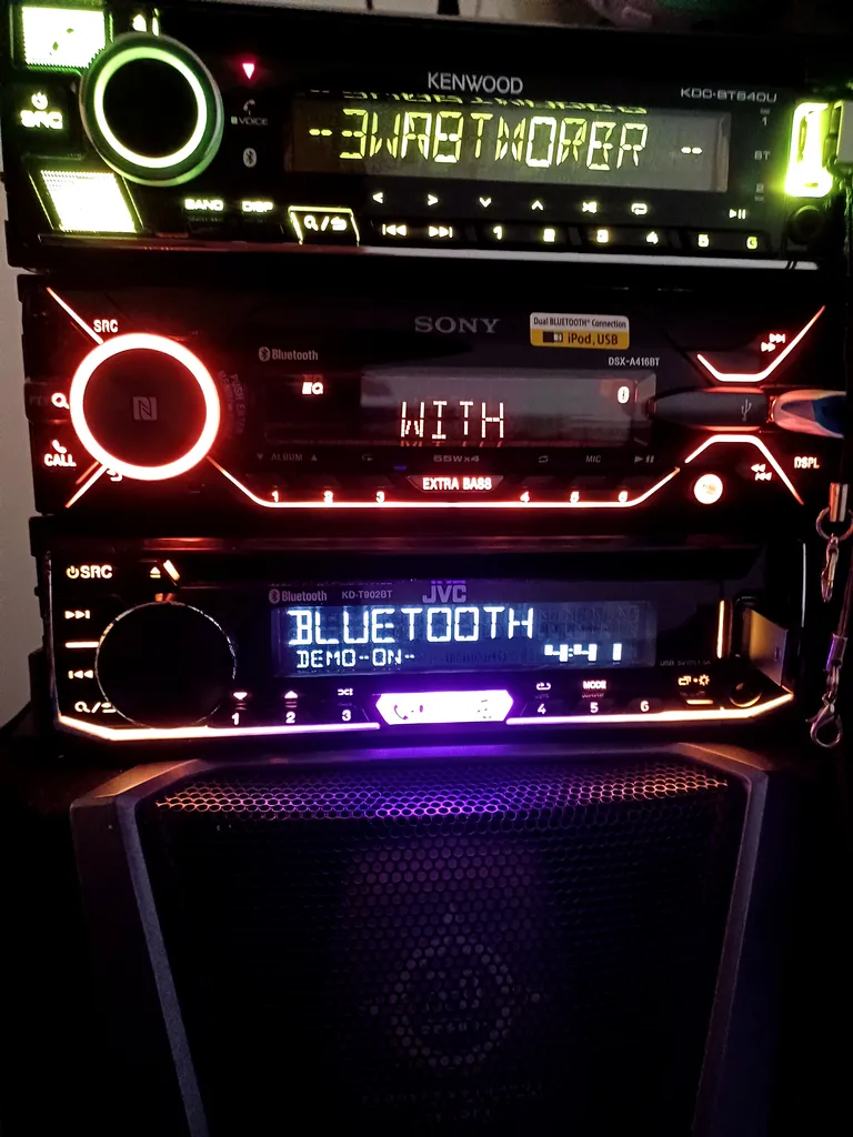 پخش کننده خودرو جی وی سی مدل X482BT