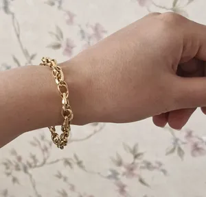 تجریه خرید دستبند طلا 18 عیار زنانه طلای مستجابی کد AVA19