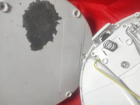 آینه آرایشی Foldaway مدل چراغ دار با قابلیت بزرگنمایی