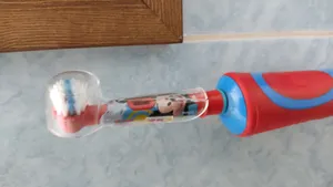 تجریه خرید کاور سری یدک مسواک برقی مدل آرال-فر بسته 4 عددی