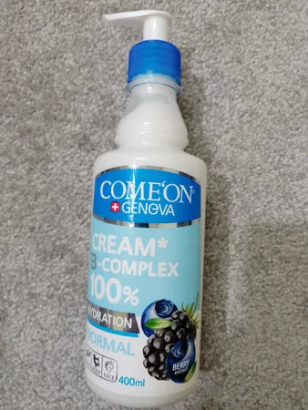 کرم مرطوب‌کننده کامان مدل Normal حجم 400 میلی‌لیتر