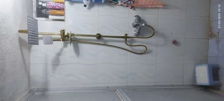 علم دوش حمام پاپیروس مدل یونیورست راسان