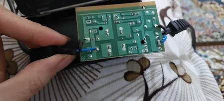 آداپتور 12 ولت 2 آمپر دی ای پی مدل dk1203_shenzhen