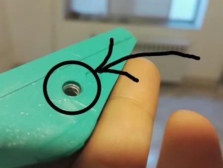 کاتر شیشه پاک کن مدل B01