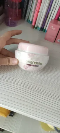 کرم مرطوب کننده هیدرودرم مدل Satin وزن 150 گرم