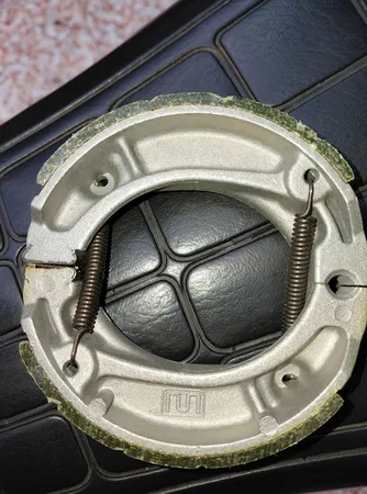 لنت ترمز موتور سیکلت استاندارد مدل CDI