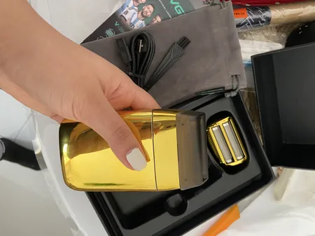 ماشین اصلاح موی صورت وی جی ار مدل V-399