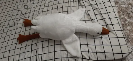 عروسک طرح غاز بالشتی مدل کامفورت طول 90 سانتی‌متر