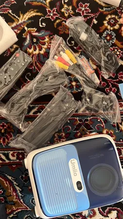 ویدئو پروژکتور یومیو مدل umiio Q2