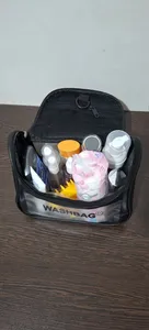 تجریه خرید کیف لوازم آرایش زنانه واش بگ طرح چمدان ضد آب مدل BUYOT-149