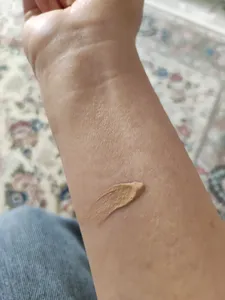 تجریه خرید کرم پودر دبورا مدل 24Ore Perfect شماره 03