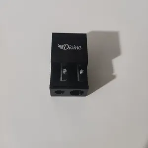 تجریه خرید تراش آرایشی دیواین مدل 02